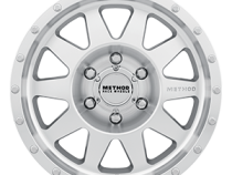 Aluminum Wheels 18x9 The Standard MR301 Bolt Pattern 6 On 135 Offset 18 Lip Size 3.7 Machined SL Clear Coat Method